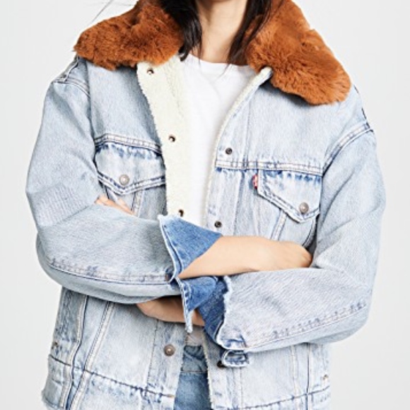 Levis Oversized Sherpa Jacket 